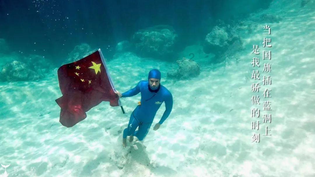 逃离奇异森林